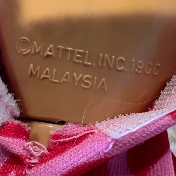 Barbie’s - Picture 5 of 6